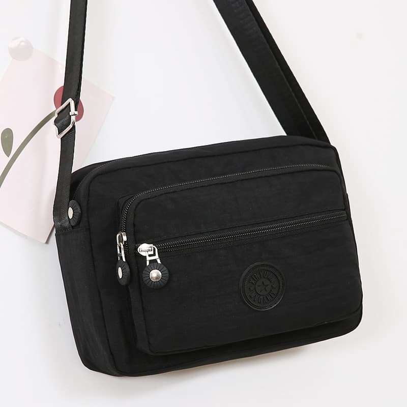New nylon cloth bag for middle-aged and elderly mothers, large-capacity single-shoulder crossbody bag, versatile canvas small square bag for women
