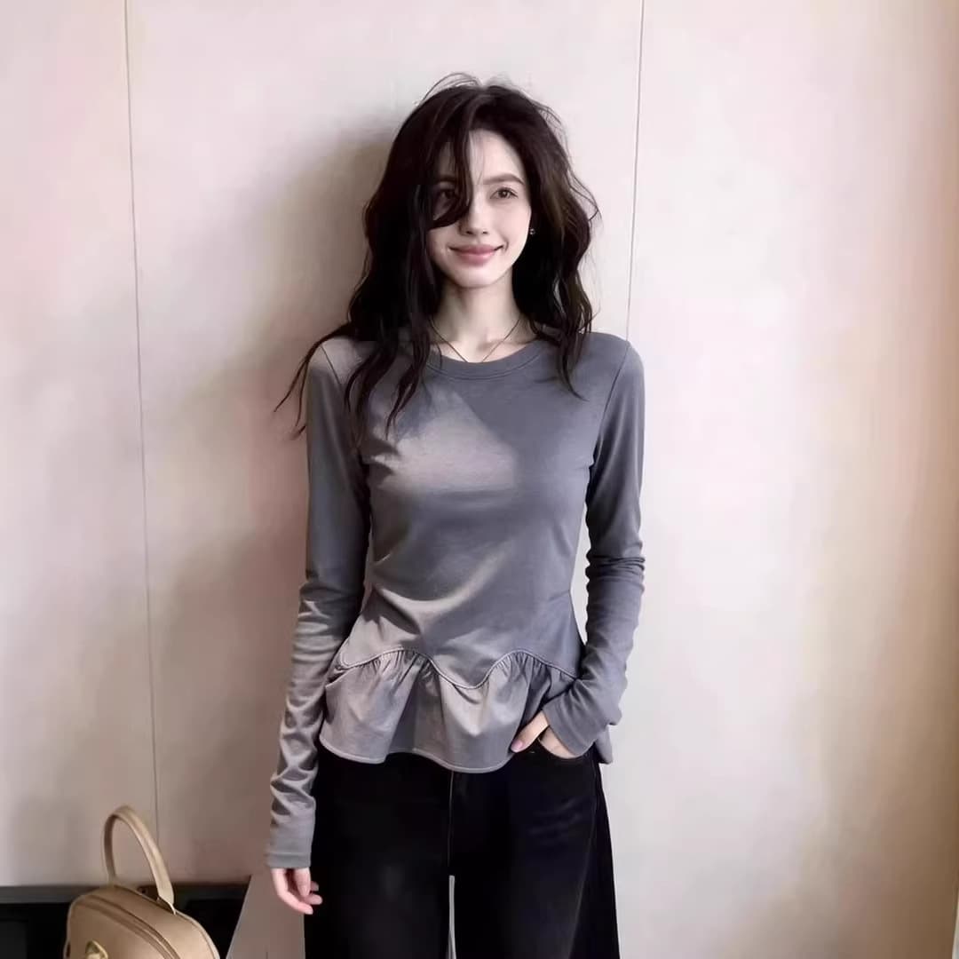 Unique, beautiful and super good-looking tops for women 2026 spring and summer new style French design niche fashionable women's clothing