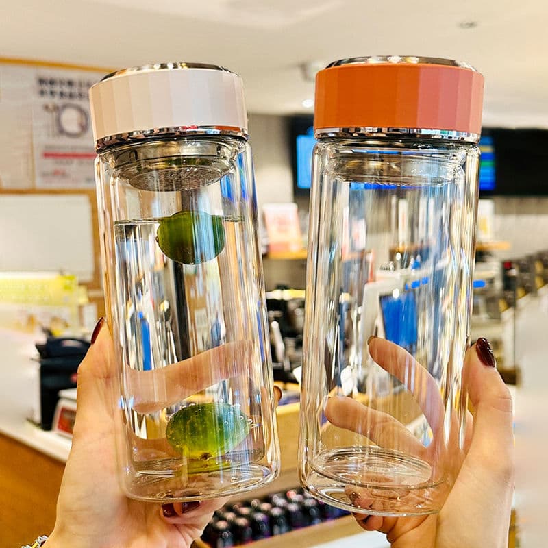 2025 high borosilicate double-layer men's glass tea cup, insulated and portable for women's tea brewing, factory direct.