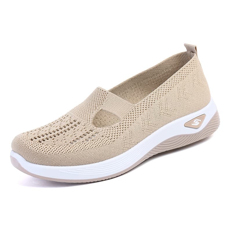Summer Old Beijing Cloth Shoes Women's Mesh Shoes Breathable Soft Sole New Style Mother Shoes Flat Non-Slip for Middle-Aged and Elderly