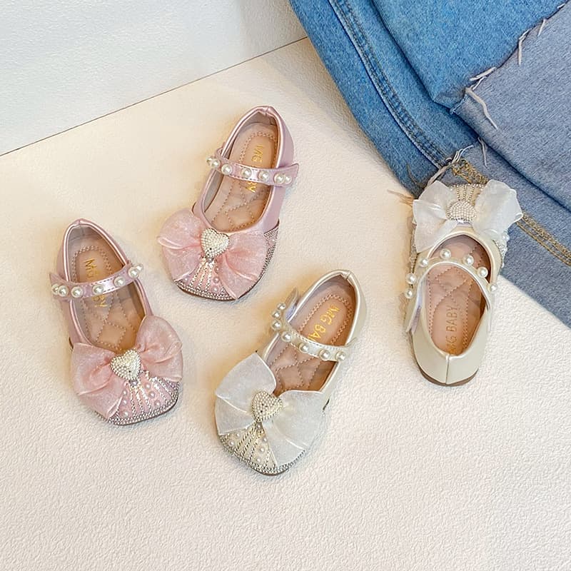 Girls' Fashion Pearl Bow Princess Shoes 2025 Spring New Little Girls Rhinestone Heart Leather Shoes Soft Sole