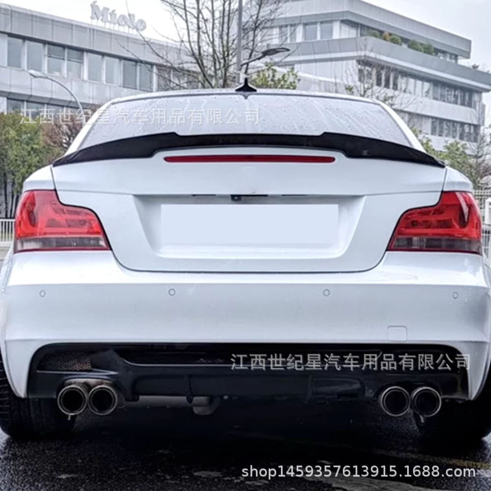 Applicable to BMW 1 Series Sedan E82 E88 Spoiler 05-13 M4 Blade Pressure Tail Wing