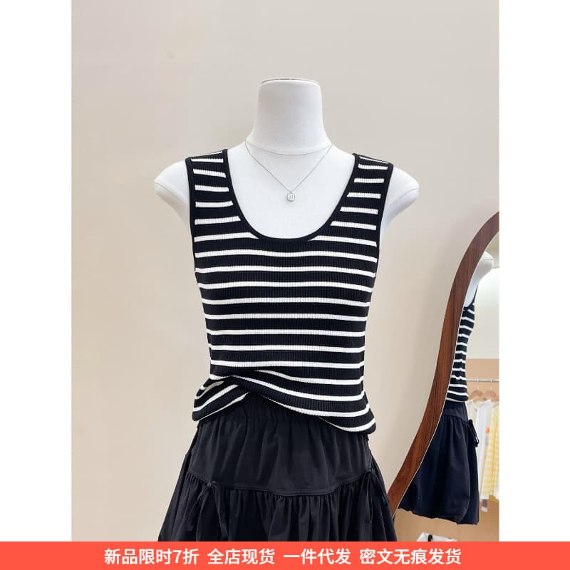 New Summer Style ~ Kept Several for Myself! Comfortable High-Stretch Striped Knit Vest, Versatile and Slimming 2026 Elegance