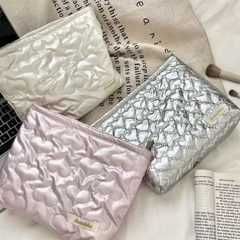 Korean Style Quilted Heart Clutch Makeup Bag Skincare Coin Purse Insert Bag Multifunctional Storage Bag with Strap for Women