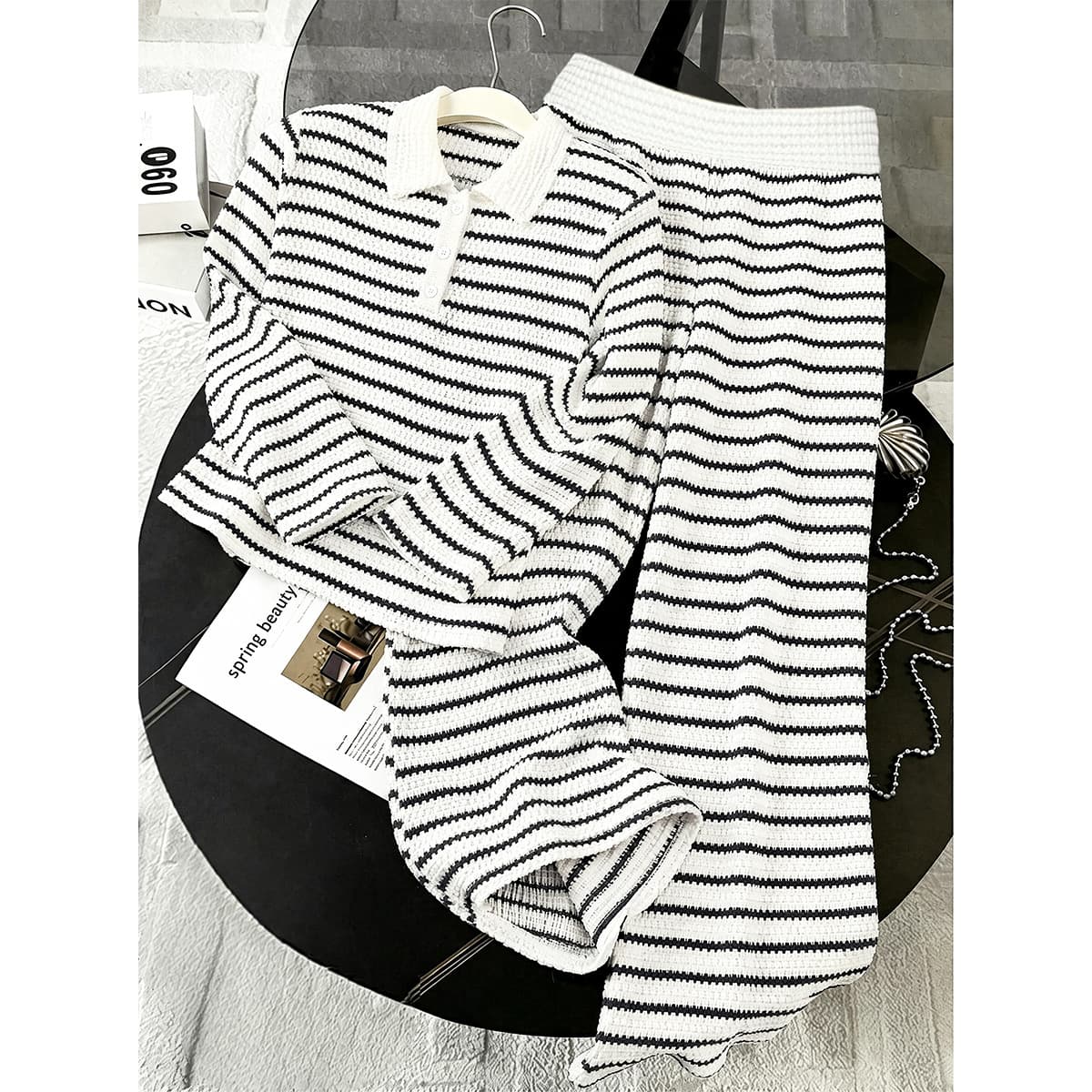 Girls' Black and White Striped Hollow Suit Spring and Autumn Lapel Polo Long Sleeve Top Children's Wide Leg Pants Two-piece Set