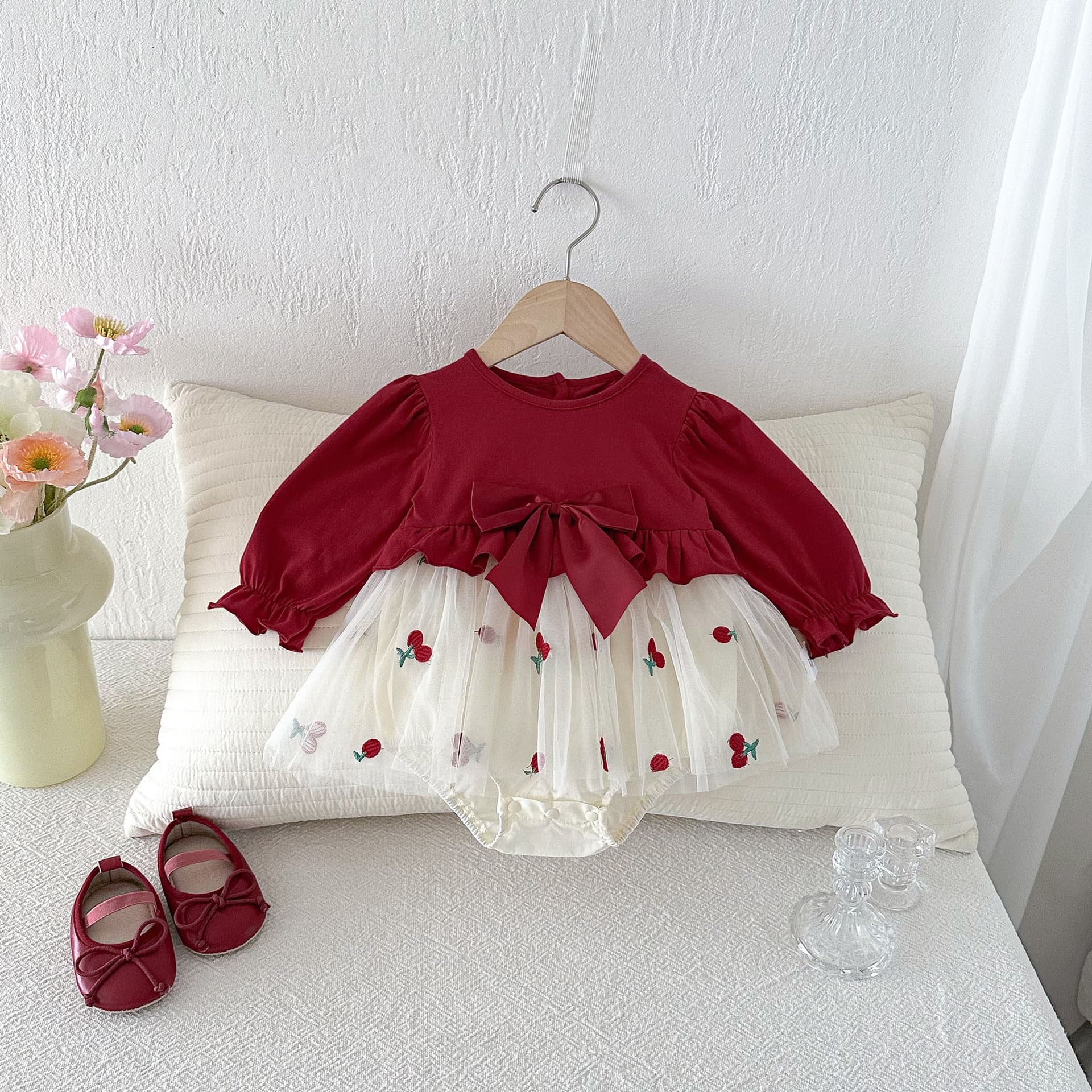 Baby clothes, spring and autumn clothes, princess skirt, baby girl jumpsuit, 100-day banquet, western style festive dress, cotton