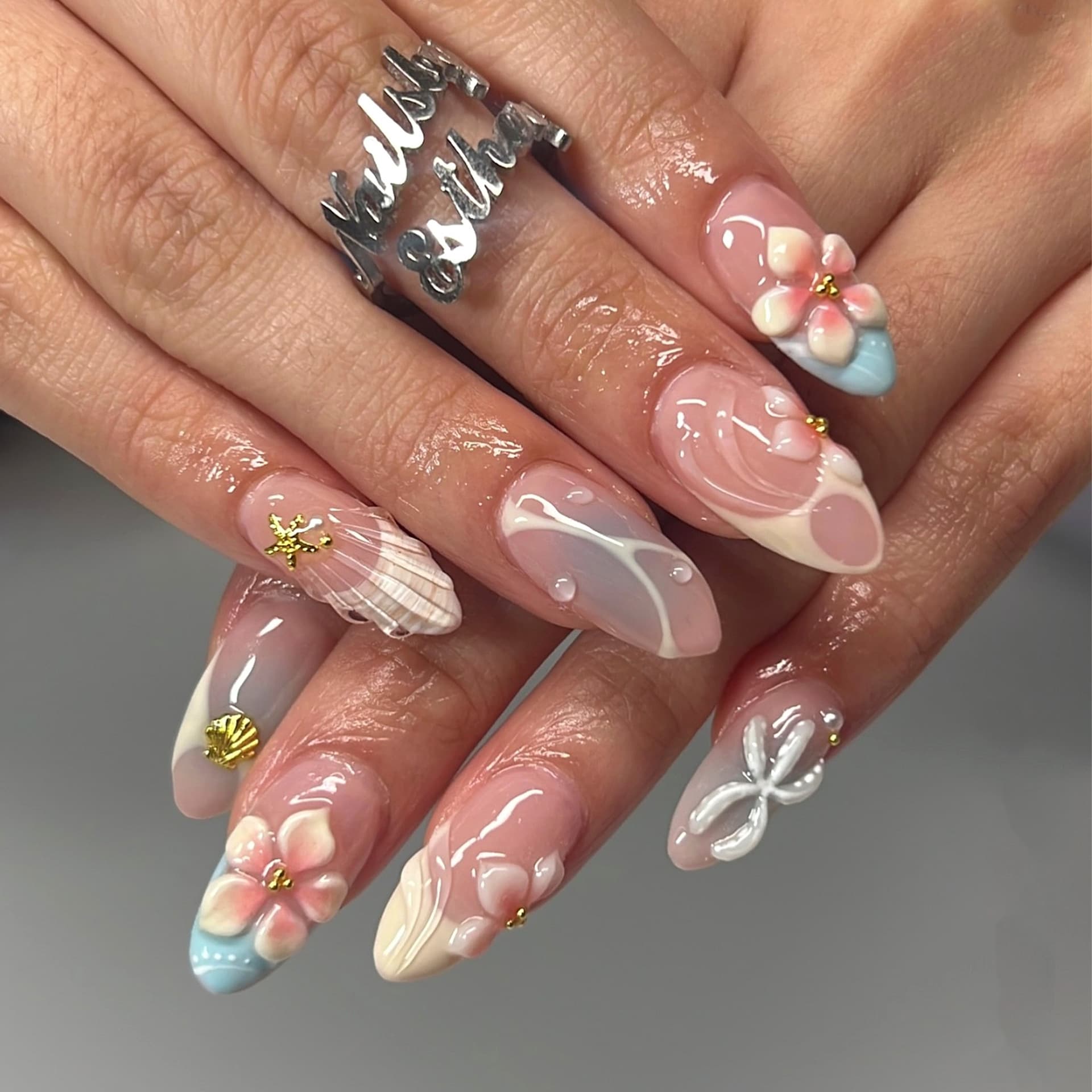Cross-border Cat Eye Wearable Nails 3D Floral French Rhinestone Shell Almond Shape False Nails Wholesale