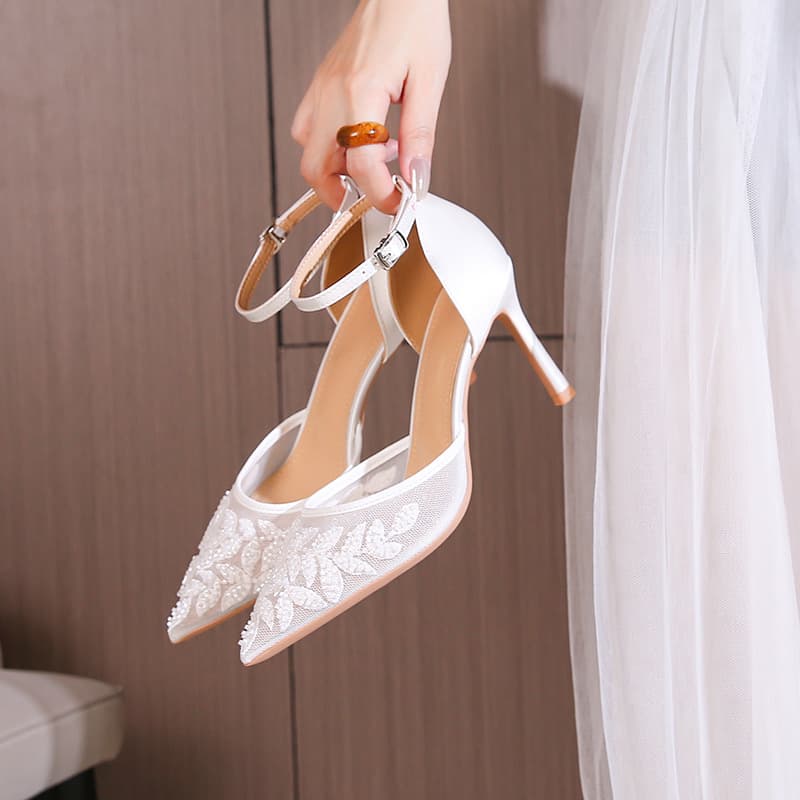 ZK-28 Satin Leaf Lace Beaded Stiletto Heels with One-Strap Pointed Toe French Style Sandals