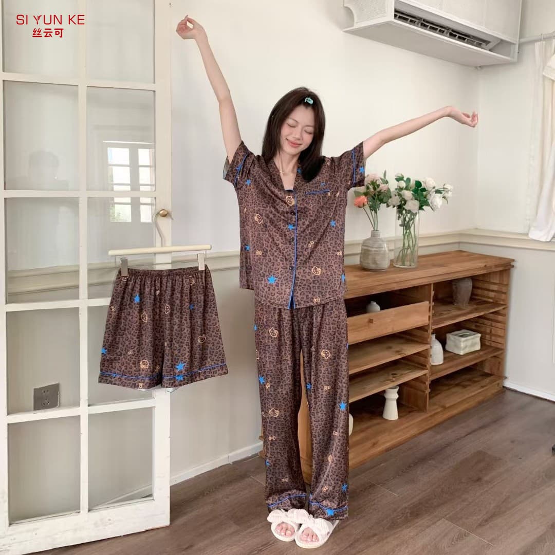 Spring/Summer New Light Luxury Leopard Print Hello Kitty Ice Silk Sleepwear Women's Short Sleeve Long Pants Homewear Premium Youth Style
