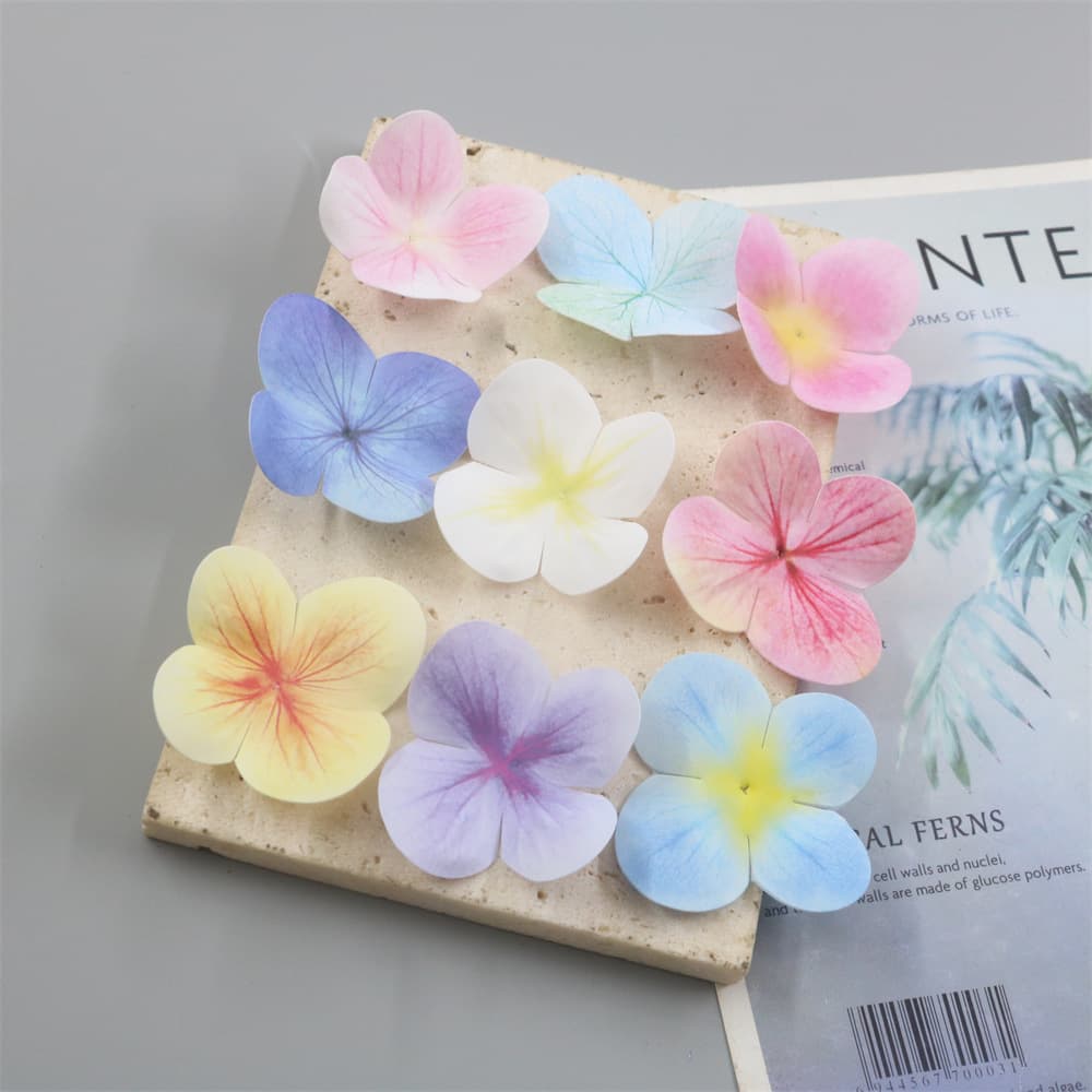 Wedding new simulated hydrangea 3D hand-feeling small flower petals diy hairpin headdress wedding flower wall decoration