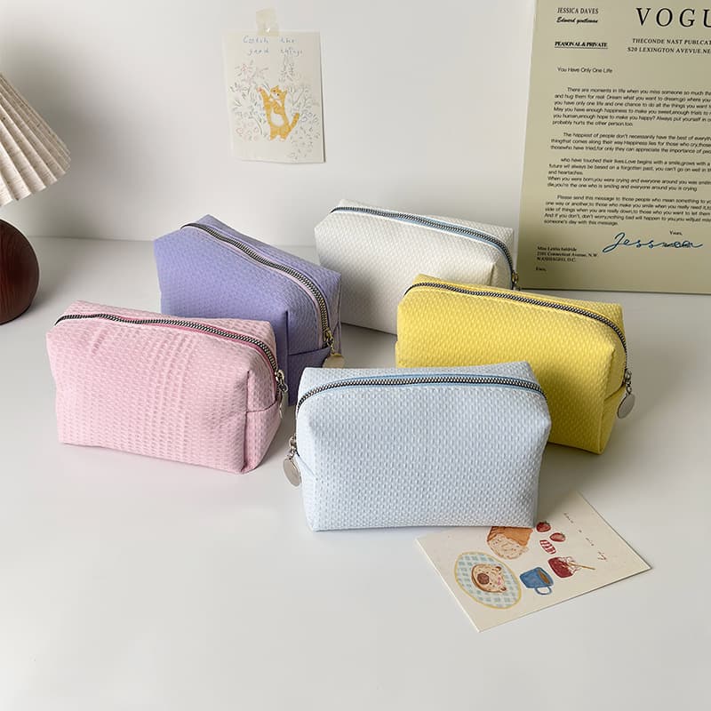 Waffle cosmetic bag large capacity toiletry bag embroidered cosmetic storage bag cosmetic bag three-dimensional non-collapse small storage bag