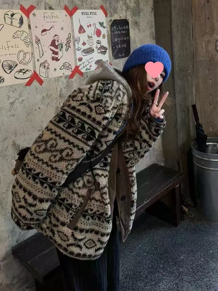 American Retro Patchwork Paisley Lambswool Jacket for Women, Autumn/Winter New Lazy Lambswool Fleece Coat