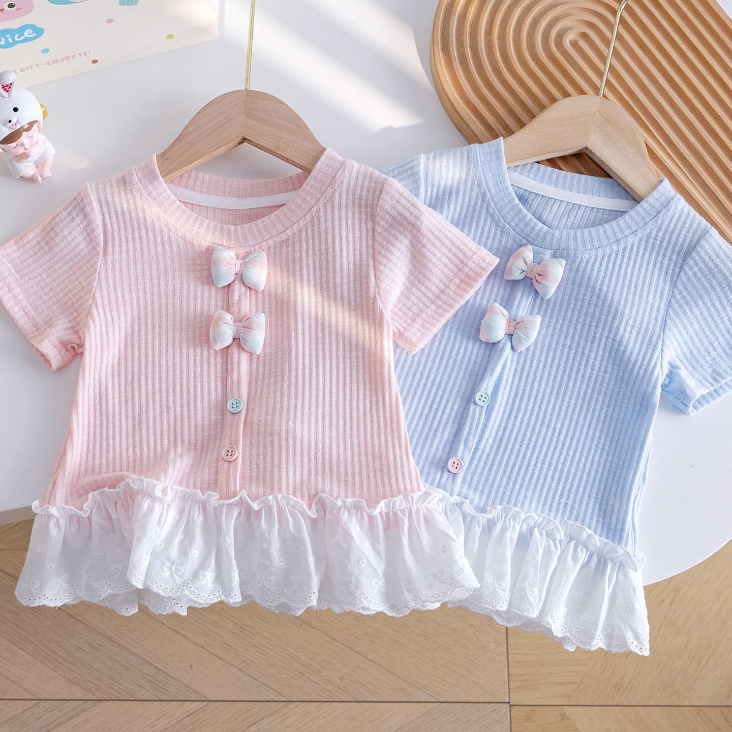 2026 new summer style sweet style girls short-sleeved T-shirt bow lace round neck all-match western style top