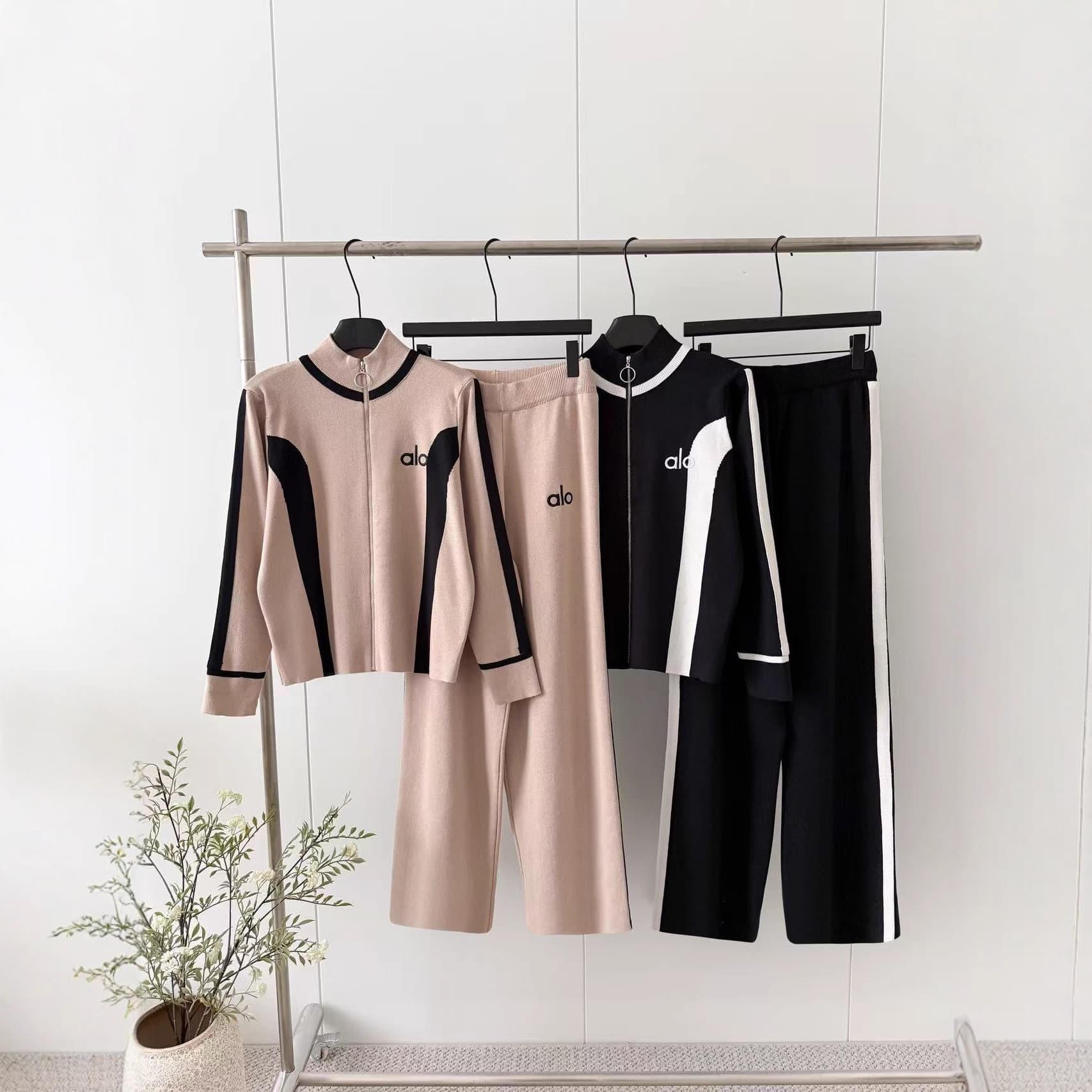 Cross-border foreign trade autumn and winter long-sleeved knitted suit women's fashion Amazon long-sleeved zipper sweater wide-leg pants two-piece set