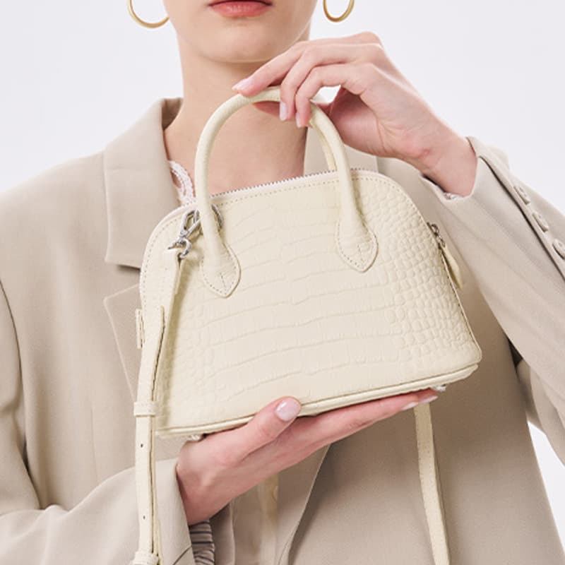 Crocodile pattern shell bag genuine leather women's bag first-layer cowhide large-capacity commuter handbag one-shoulder cross-body bowling bag