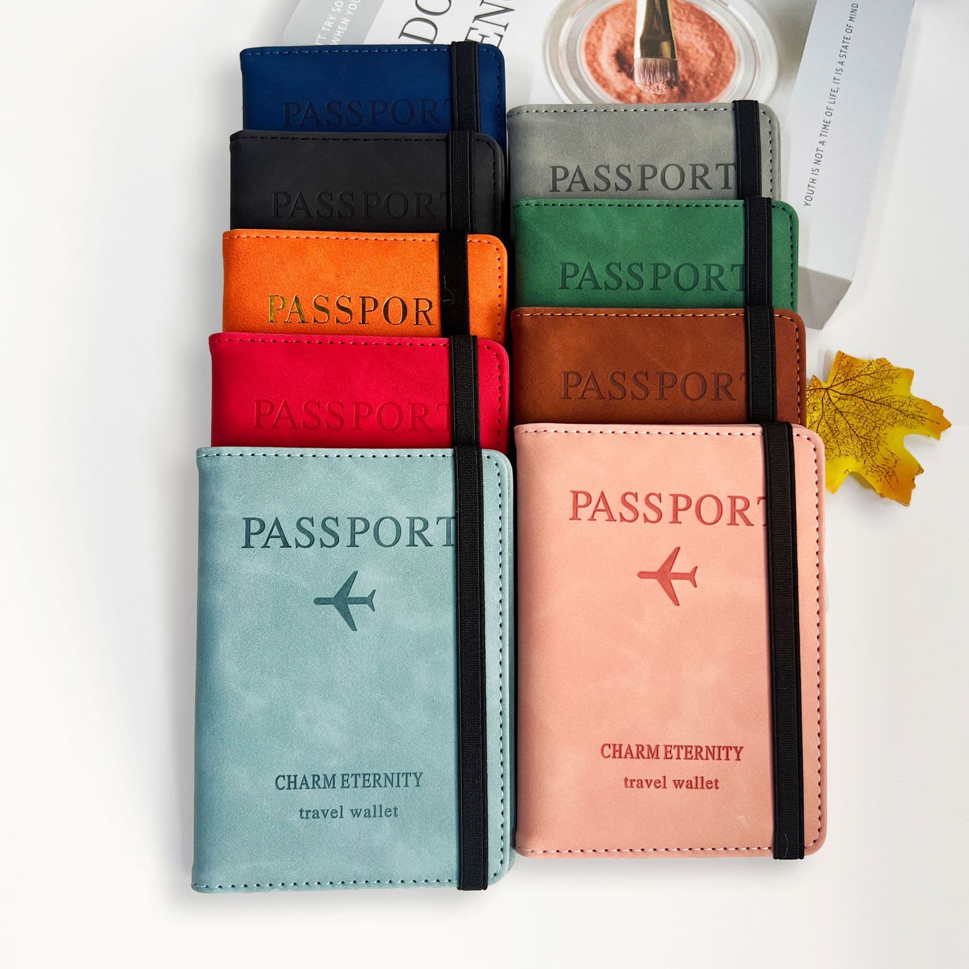 Wholesale of cross-border PU leather card holders, passport holders, RFID passport cases, Travelwallet multi-functional document holders