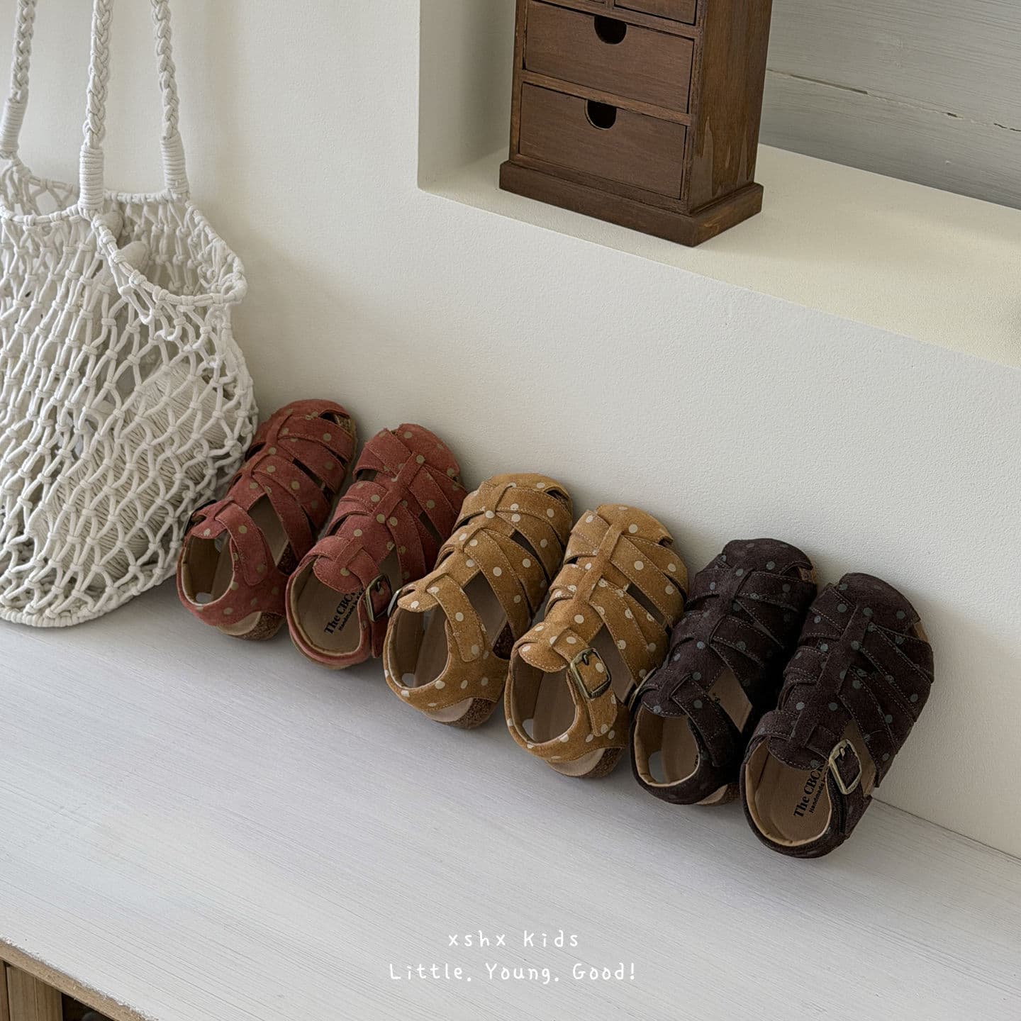 XSHX Cowhide Burgundy | Top Layer Cowhide Children's Hollow Dot Sandals Cork Sole Non-slip Wide Toe for Boys and Girls Spring Summer