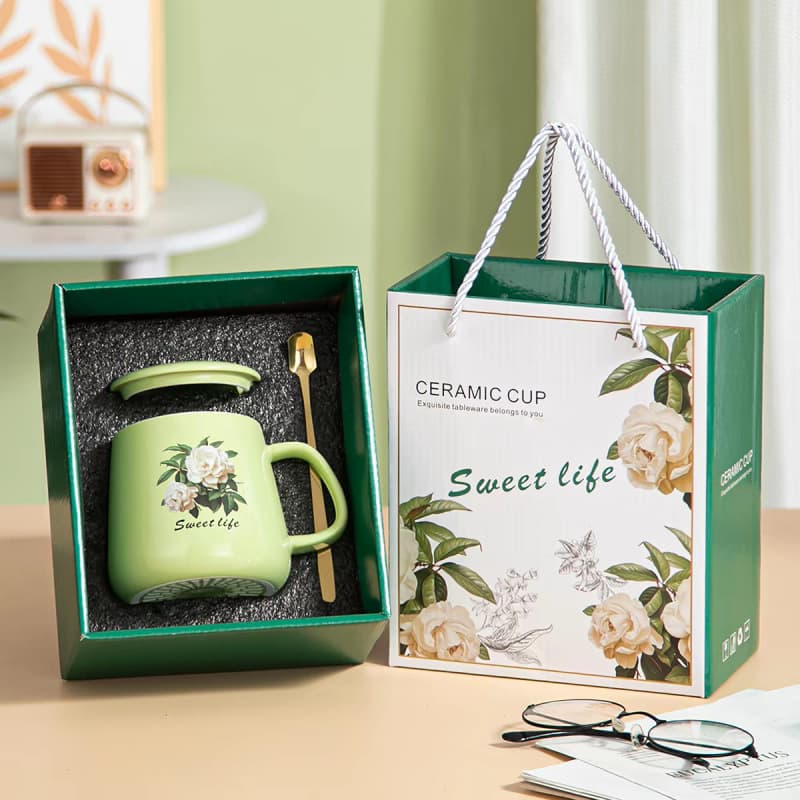 Gift Set Ceramic Mug with Lid and Spoon, Warming Mug Gift Box, Graduation Present