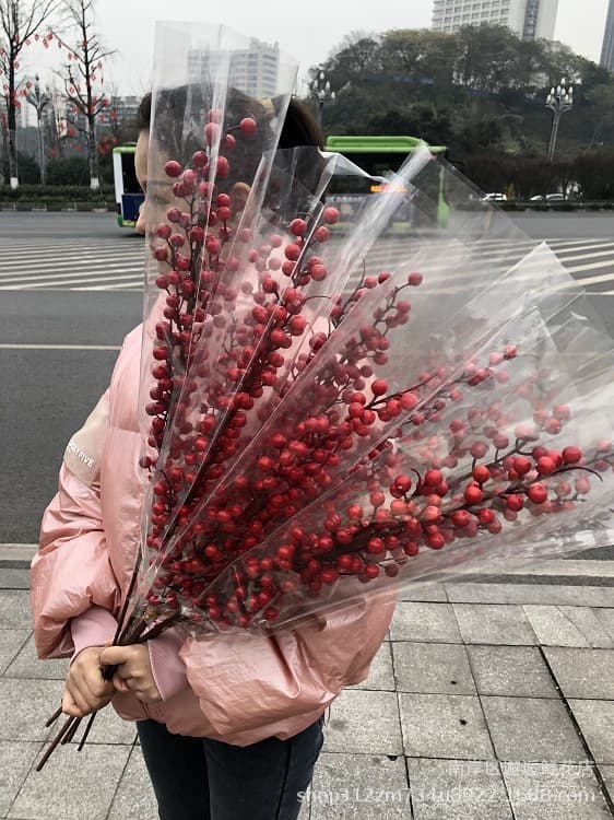New Year's Eve flower material simulation holly eucalyptus fortune ginkgo gold leaves New Year decoration blessing bucket Spring Festival ornaments