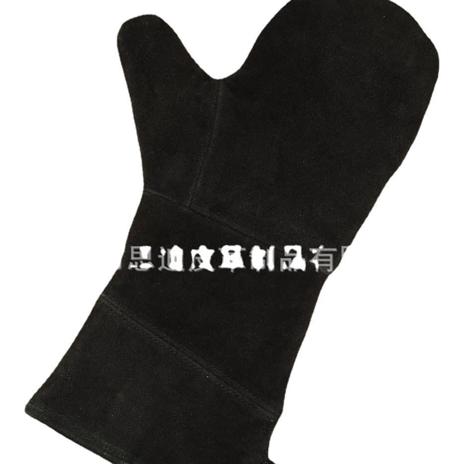 Outdoor camping barbecue use BBQ anti-scald cowhide gloves, fireplace oven baking insulated high-temperature resistant, no scalding.