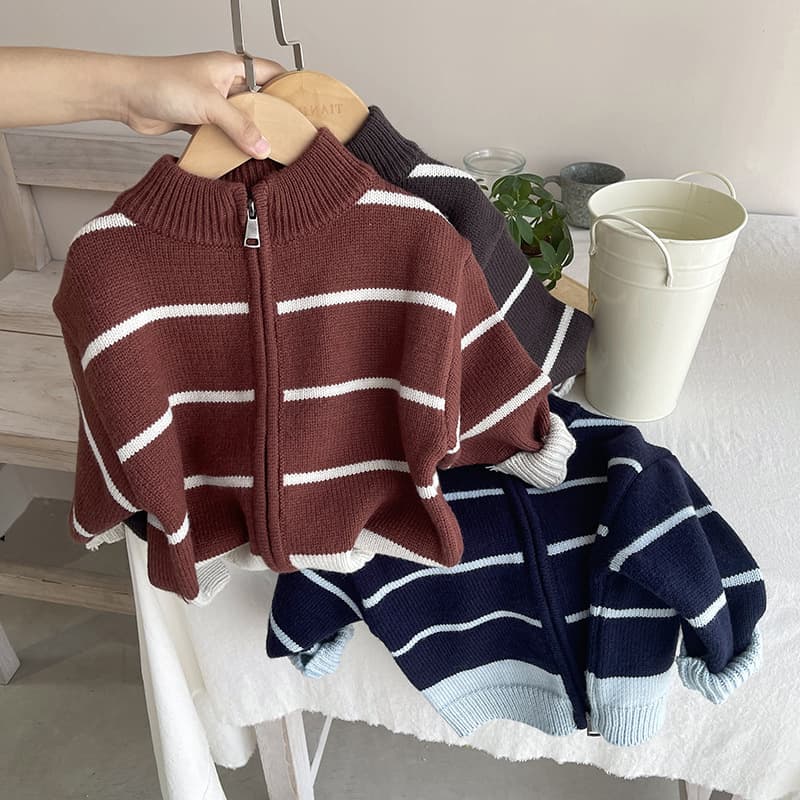 2025 Autumn and Winter New Children's Sweater Boys Striped Cardigan Baby Knitted Zipper Sweater Kids Sweater Jacket