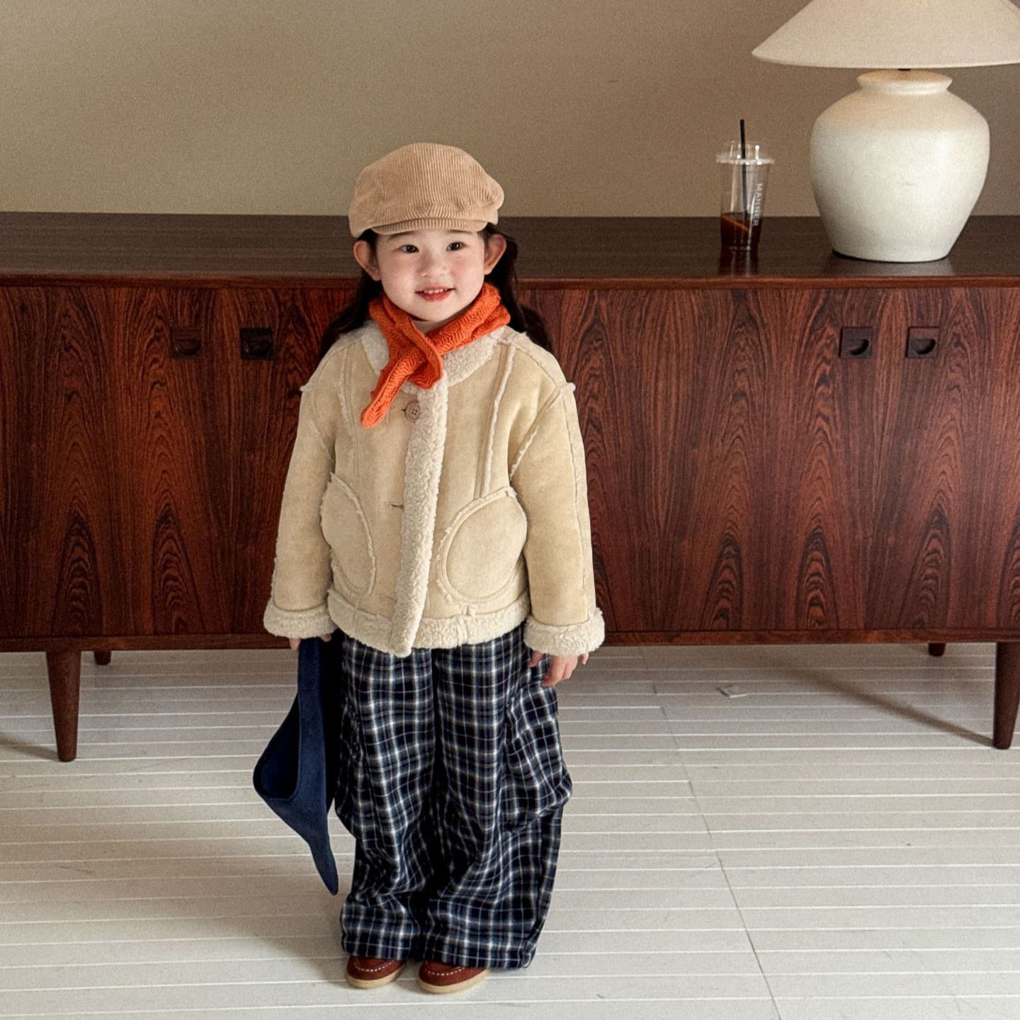 2025 Winter New Children's Clothing, Korean Style, Girls' Suede Composite Lambswool Coat, Round Neck Coat