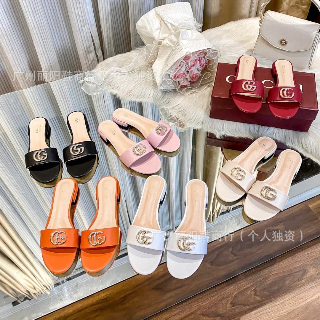 High-end G-brand women's slippers, summer fashion double G rhinestone flat bottom non-slip casual slippers wholesale