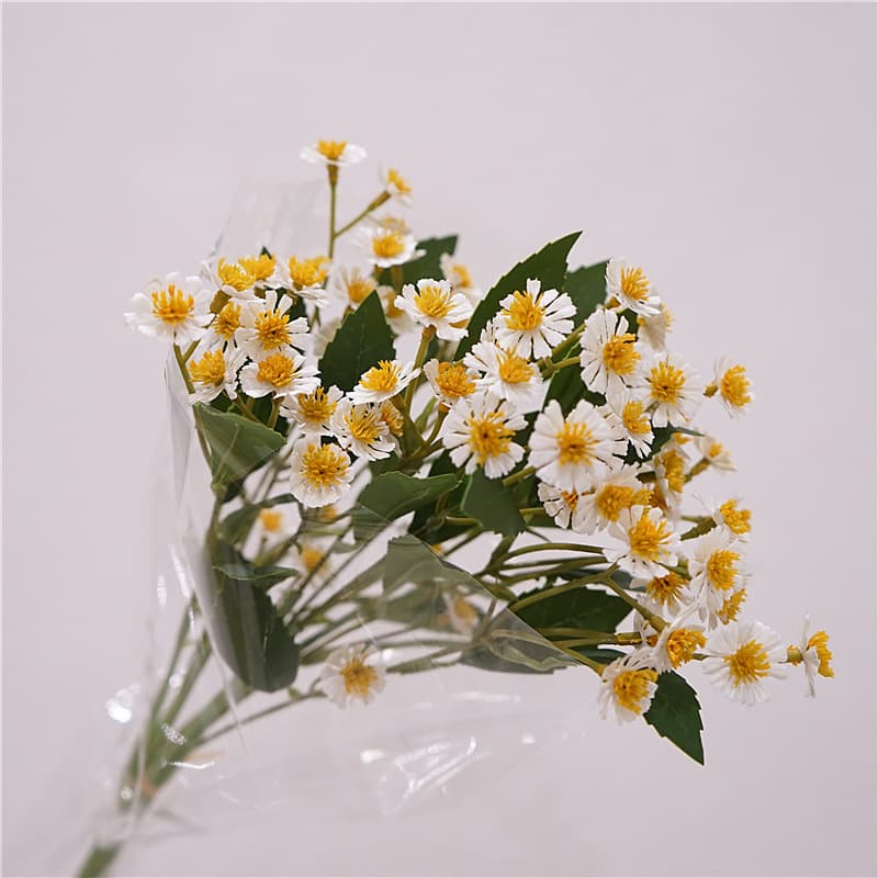 Ins Style Fresh Daisy Artificial Flower Handle Bouquet Chamomile Artificial Flower Decoration Home B&B Desktop Decoration