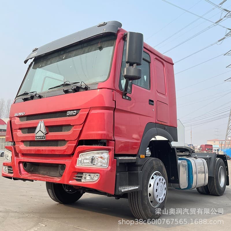 Sale to Africa Howo tractor head, 4*2 cargo transport truck, 371HP tractor truck head