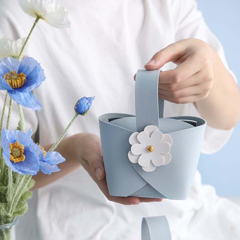 Leather Wedding Gift Bag with Handle, Flower Candy Box, Creative Wedding Favor Gift Box, Empty Box