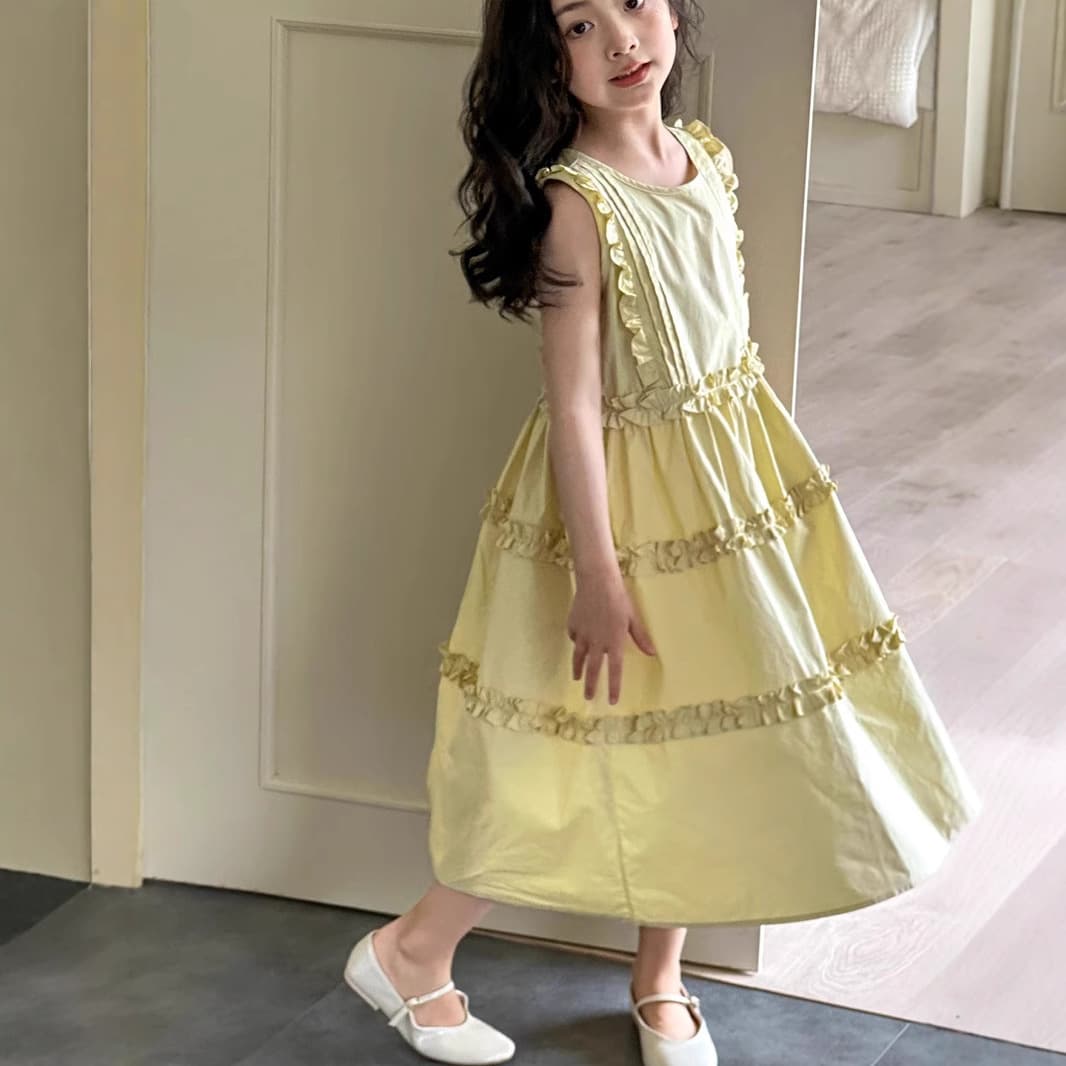 Little Red Fish Girls Dress 2026 New Summer Ruffle Princess Dress Fashionable Dress for Teens and Kids Matching