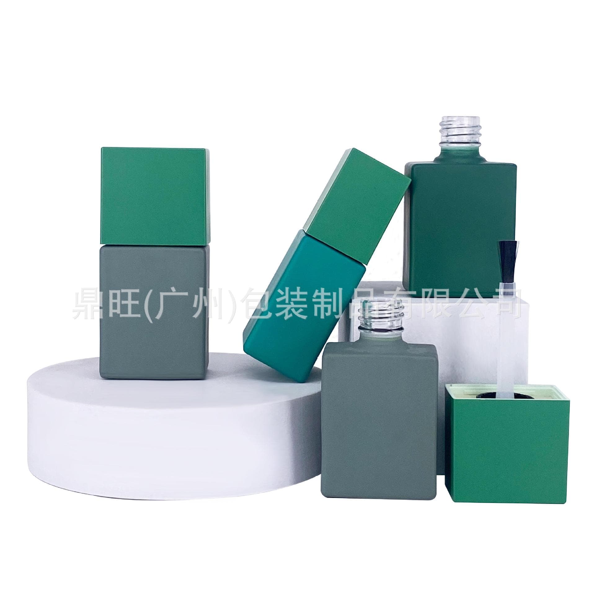 12ml Gel Polish Bottle Square Nail Polish Bottle Light-Blocking Empty Glass Gel Polish Bottle Cosmetic Refill Bottle