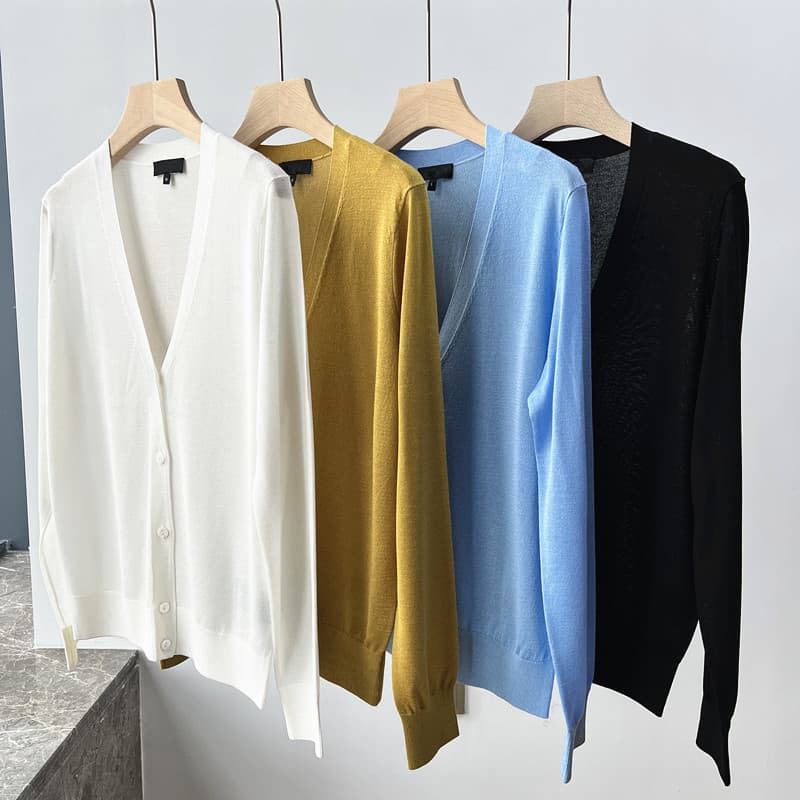 T Family Women's Basic Casual V-Neck Long-Sleeve Single-Breasted Loose Mulberry Silk + Cotton Knit Cardigan Thin Top