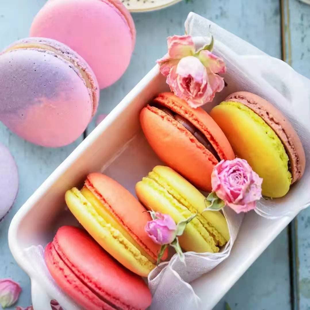 Cartoon Simulation Macaron Silicone Mold Cake Decoration Chocolate Baking Decorative Gelatinous Mold Irregular Shape Pink