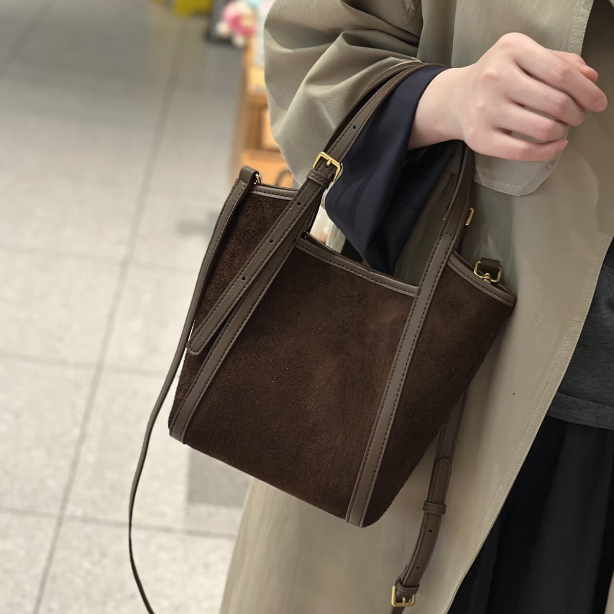 Bucket Tote Bag for Women, 2025 Autumn New Genuine Leather Matte Cowhide Shoulder Underarm Bag, High-End Handheld Crossbody Bag