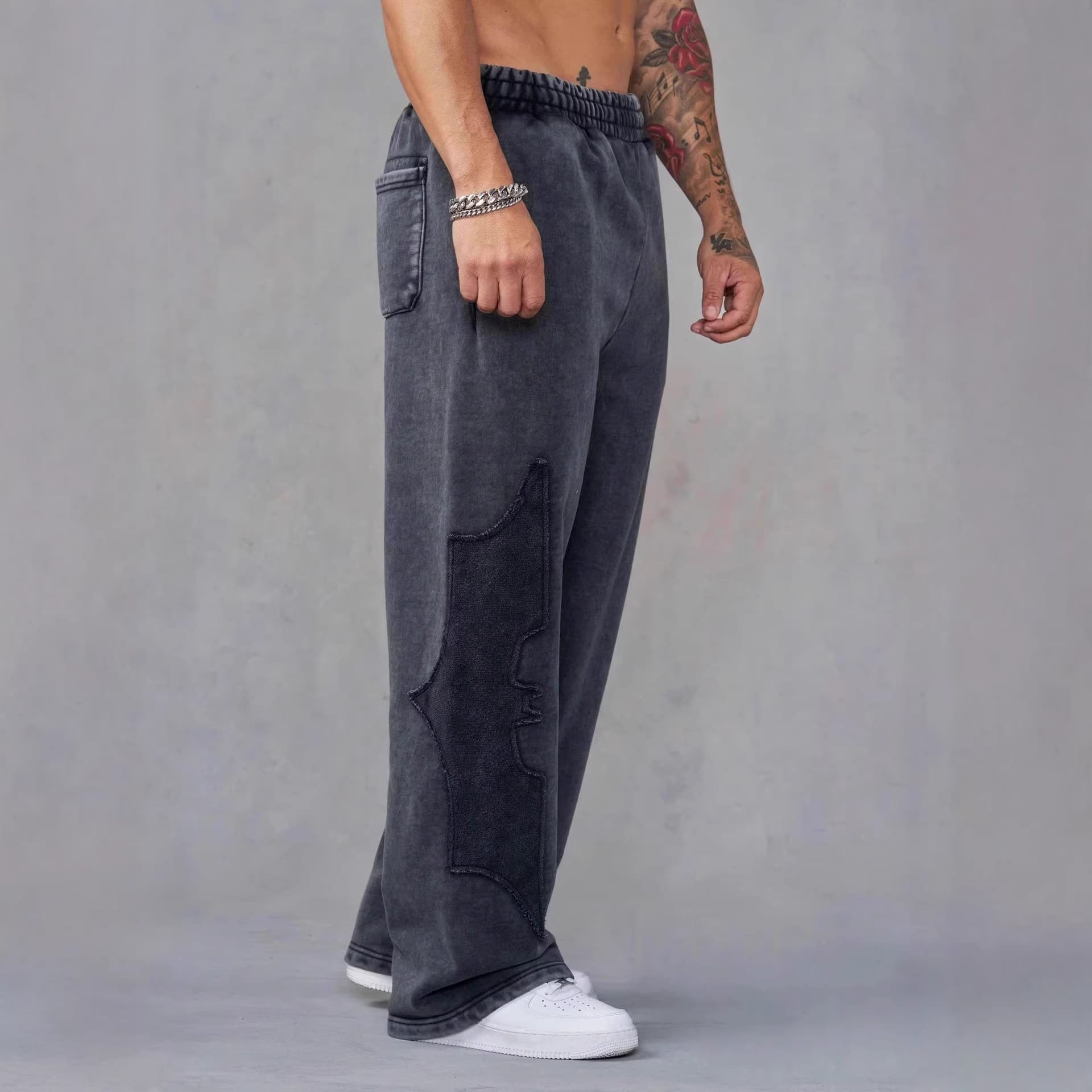 YOUNGLA co-branded Batman men's sports pants American casual trendy casual pants jogging fitness straight pants