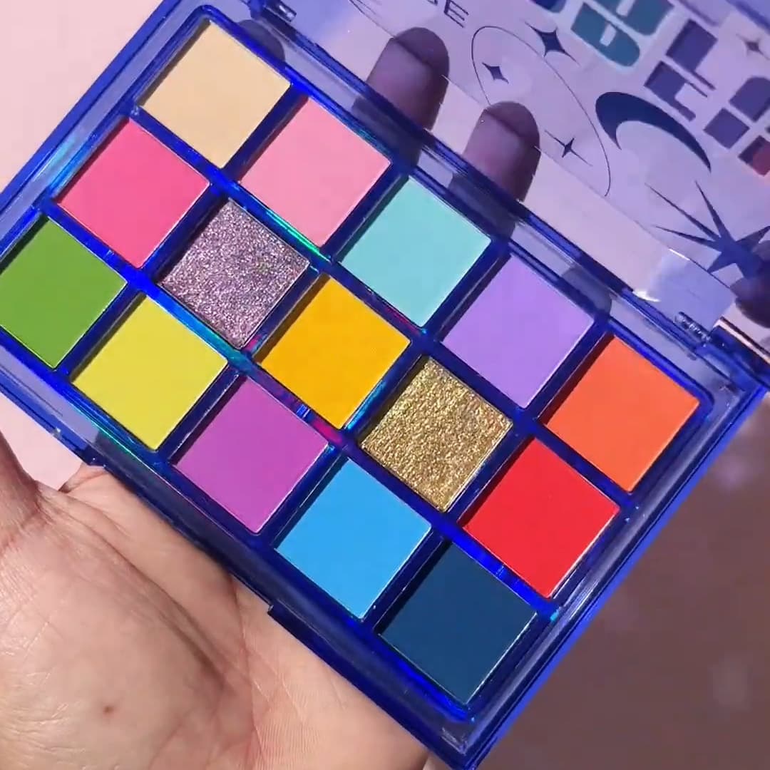 UCANBE Macaron 15-Color Eyeshadow Palette Full Matte Colorful Neon Cosmetics Wholesale for Beginners and Playful Looks