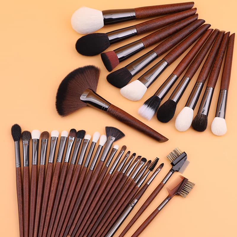 Cross-border M Youf Animal Fiber Hair Single Professional Makeup Artist Suit School Self-Use Beech Black and White Bristle