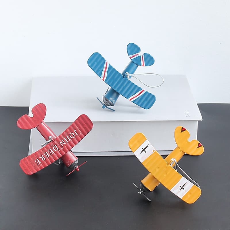 Manufacturer Wholesale Creative Retro Iron Small Airplane Model Ornaments Home Metal Crafts Gifts
