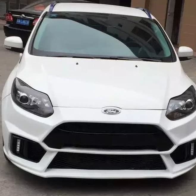 Fit 2012-2014 Ford Focus RS Style Body Kit Front Bumper Rear Bumper Side Skirts Body Kit