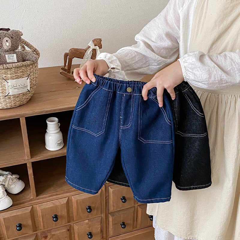 Children's thickened jeans, small left and right, winter baby fashionable thickened casual pants, boys' solid color Korean style pants