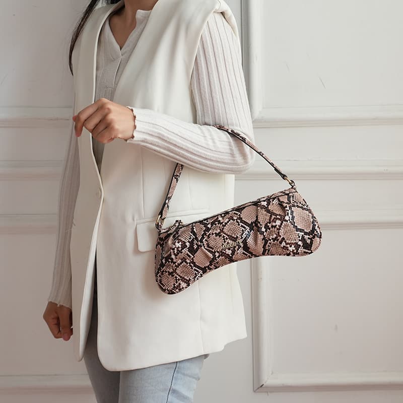 Spring Summer Fashion Commuter Large Capacity Single Shoulder Girl Heart Handbag Saint Mi Snake Year New Arrival PU Material