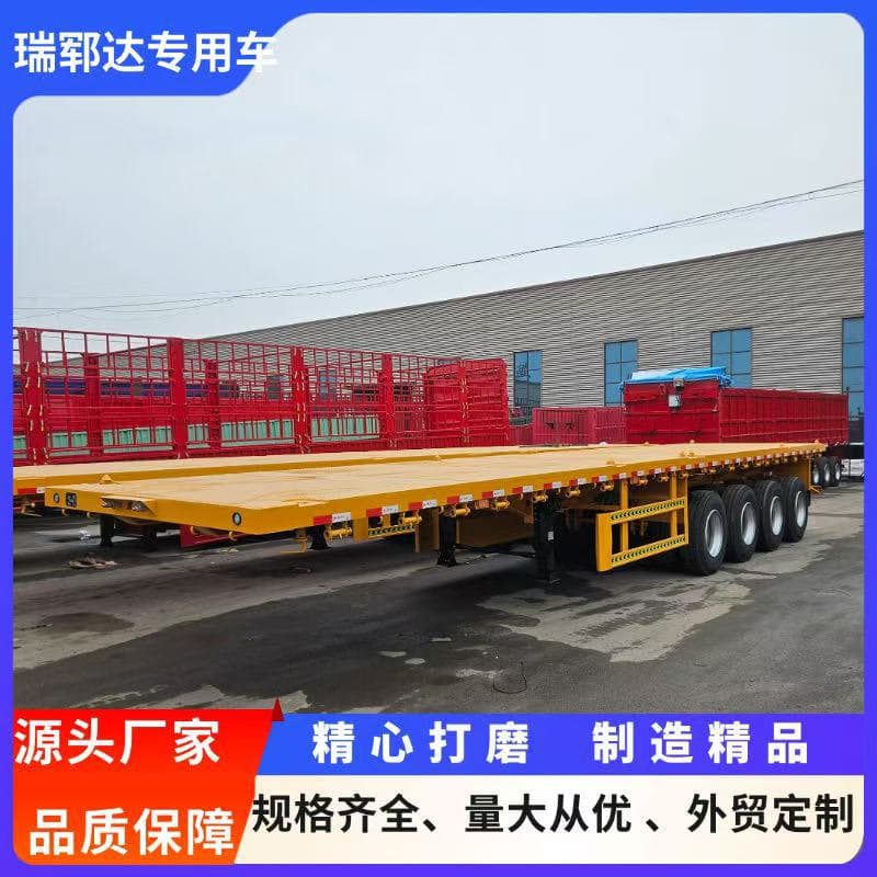 Export 12.5-meter container flatbed transport semi-trailers, 13-meter four-axle flatbed semi-trailers, and container semi-trailers.