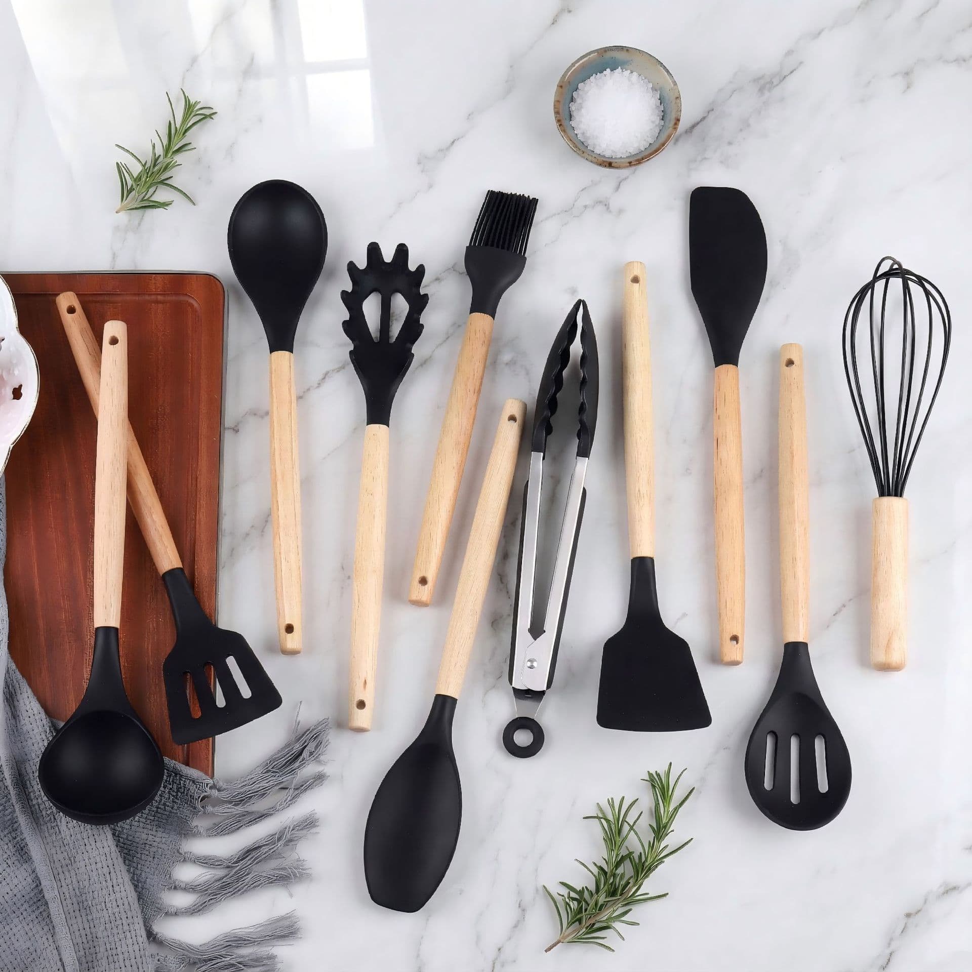 Wood Handle Silicone Kitchen Utensils 12-Piece Set, Thin Non-Stick Pan Silicone Spatula Spoon, Cross-Border Silicone Kitchenware Wood Handle Set
