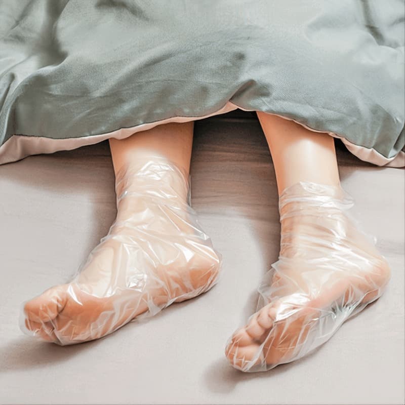 Disposable Plastic Foot Mask Hand Cover Waterproof Shoe Try-on Socks for Foot Crack Therapy Foot Film Cover Foot Care