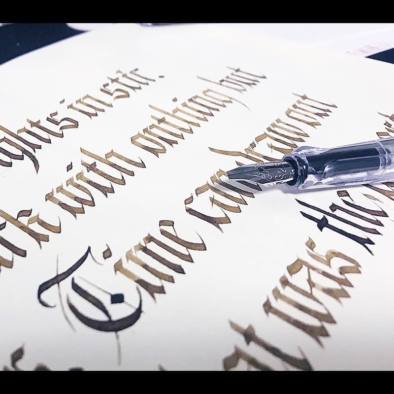 Cross-border Available Gothic Tibetan Pen Parallel Pen Cursive English Duckbill Pen Transparent Pen Calligraphy Pen
