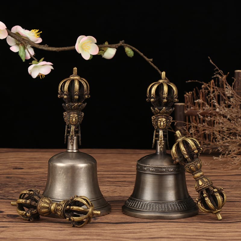 Nepalese handmade vajra bell, Tibetan bell, vajra with a loud sound, bronze vajra, nine-pronged carved bell.