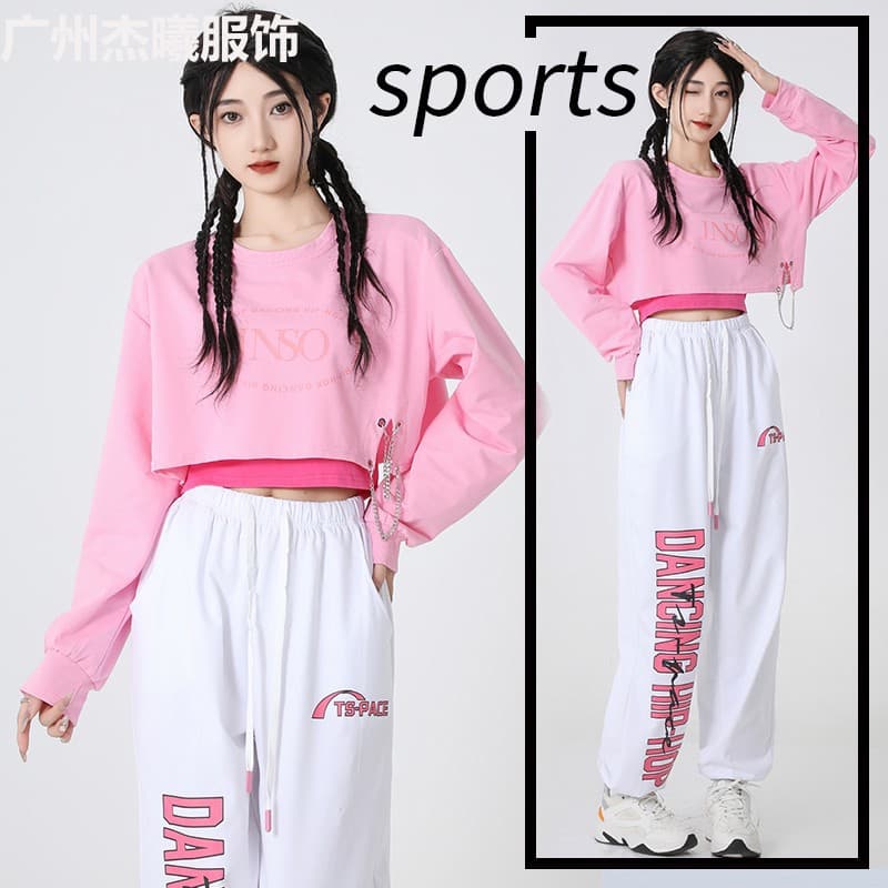 Real shot: Springtime vibrant pink long-sleeved chain layered two-piece set, top with floral print and casual pants.
