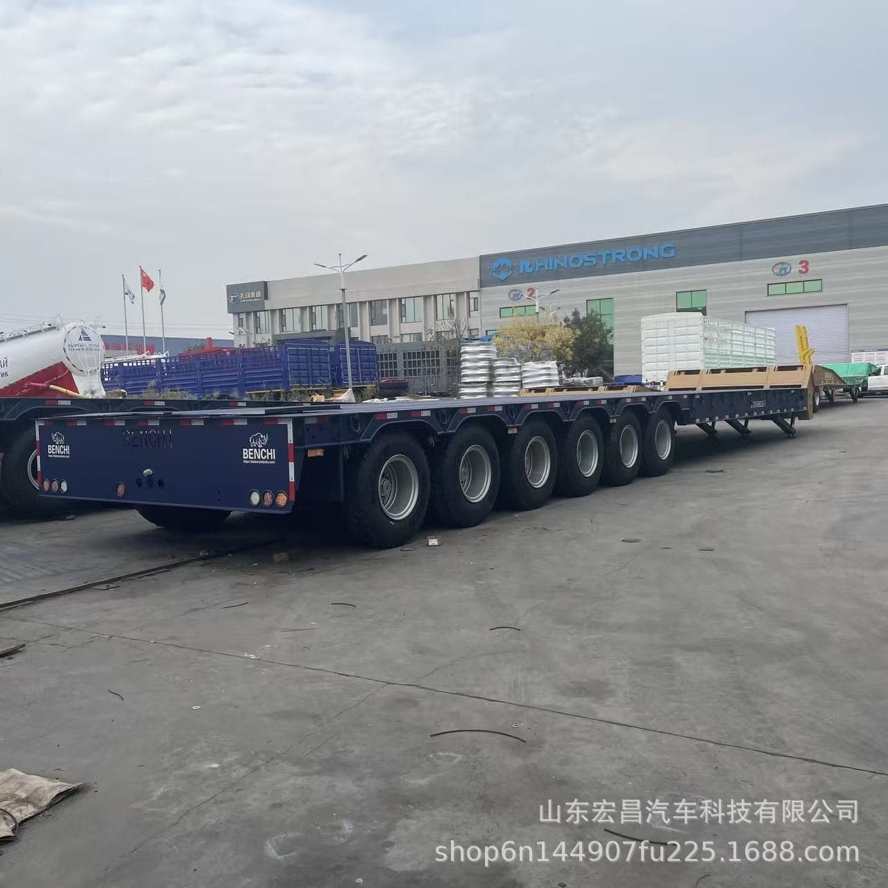 Folding front hook machine board five-axle excavator paver heavy transport vehicle with widening device hydraulic ramp cross-border
