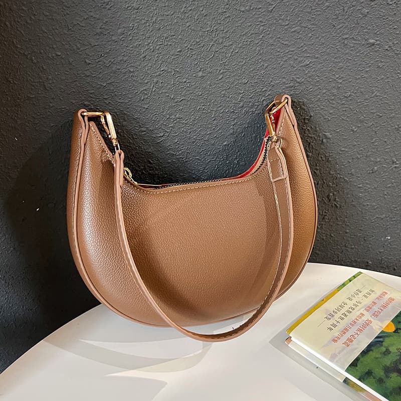 Versatile Women's Underarm Bag 2025 Spring New French Trendy Shoulder Bag Commuter Women's Bag Cross-Border Trendy Crossbody Bag
